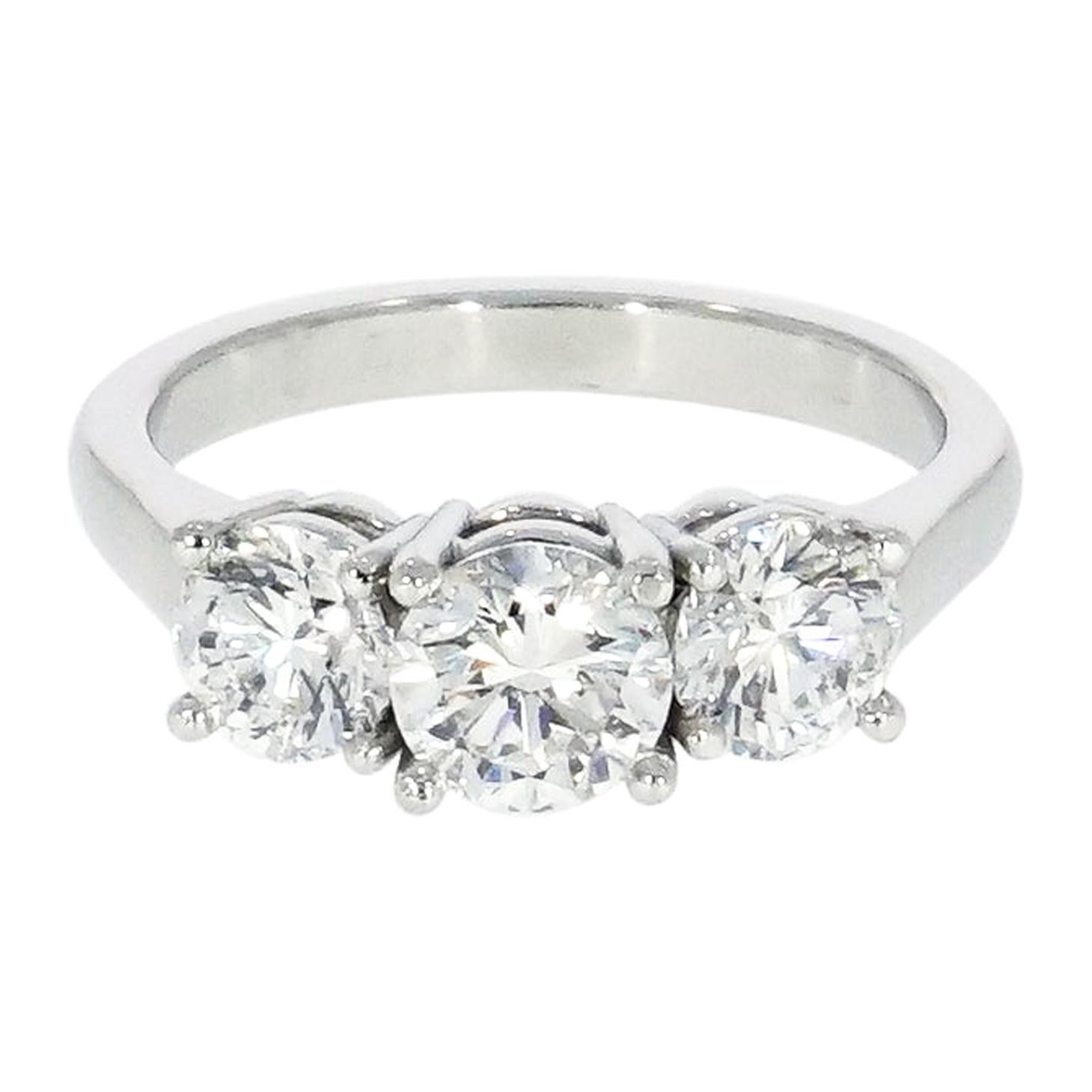 the-enduring-elegance-a-deep-dive-into-the-three-stone-diamond-platinum-ring-1